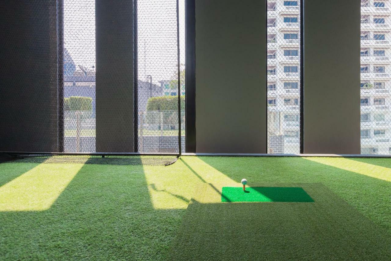Sukhumvit Asok Modern Suite バンコク都 エクステリア 写真