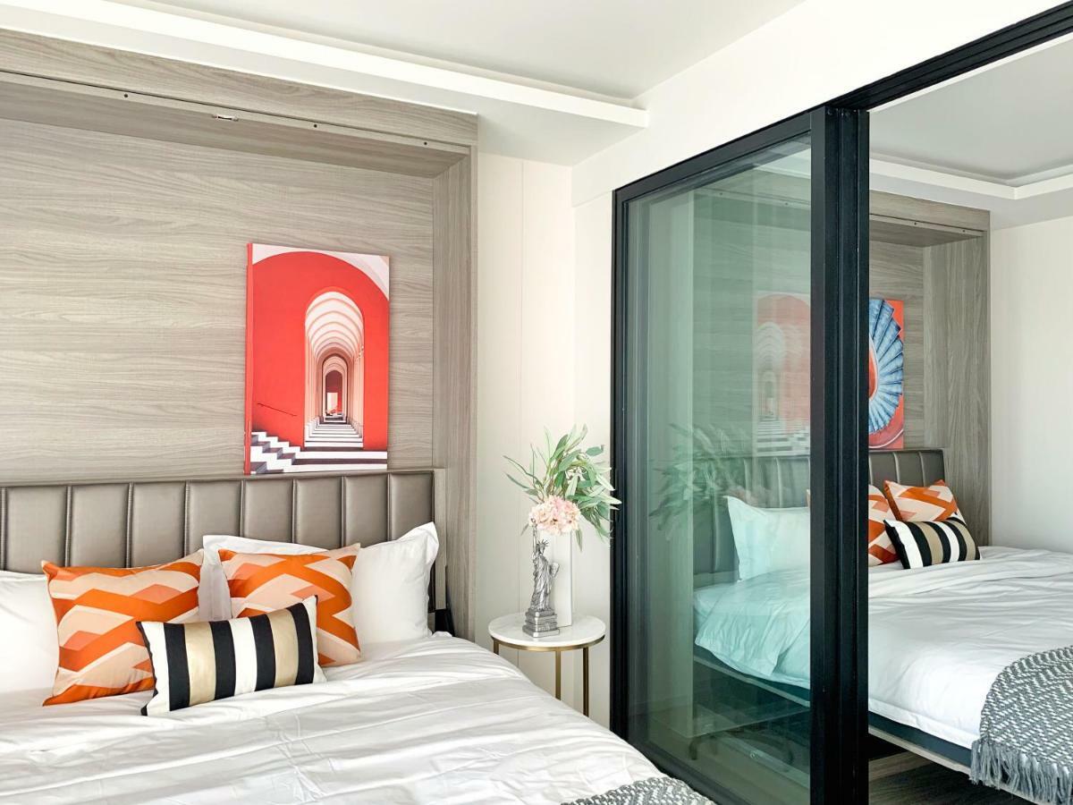 Sukhumvit Asok Modern Suite バンコク都 エクステリア 写真