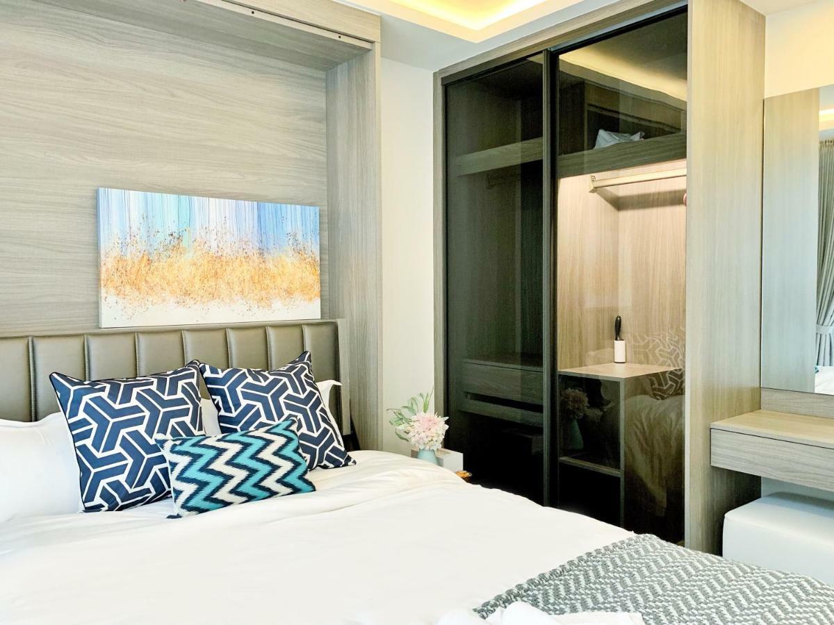 Sukhumvit Asok Modern Suite バンコク都 エクステリア 写真