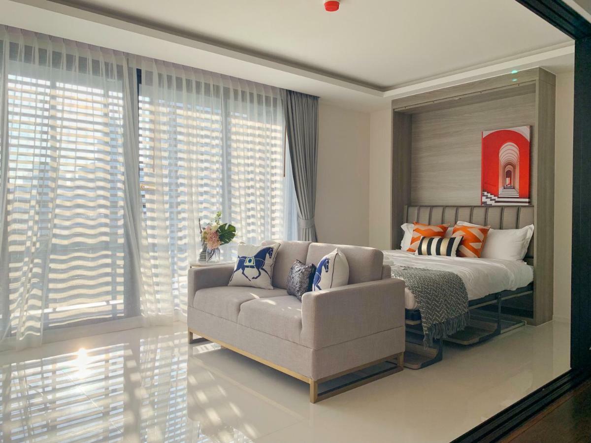Sukhumvit Asok Modern Suite バンコク都 エクステリア 写真