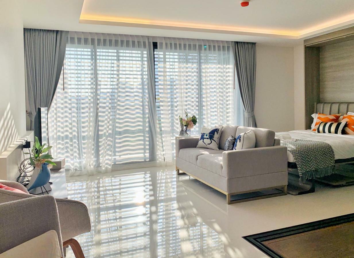 Sukhumvit Asok Modern Suite バンコク都 エクステリア 写真
